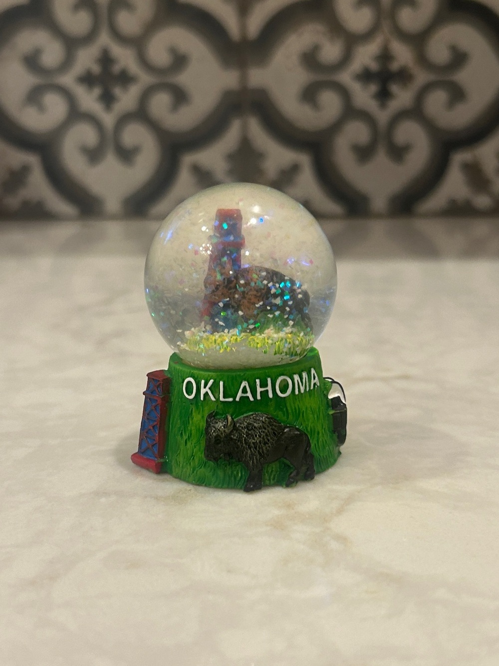Oklahoma Buffalo Snow Globe - Green Base